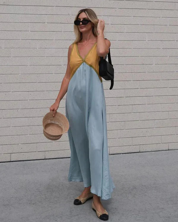 Lara - Chic V-neck contrasting color dress