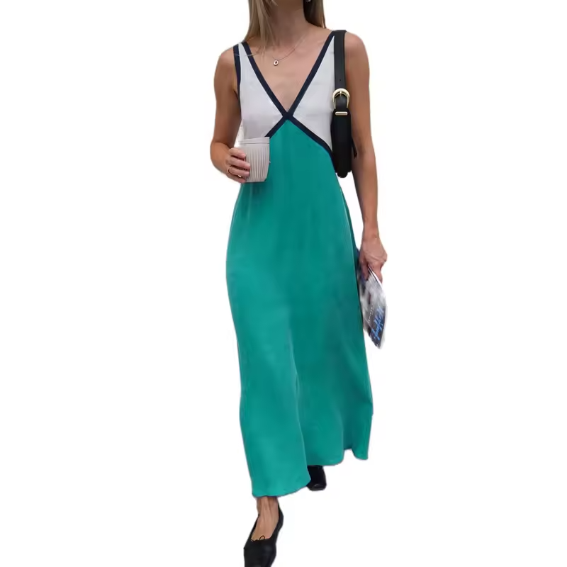 Lara - Chic V-neck contrasting color dress