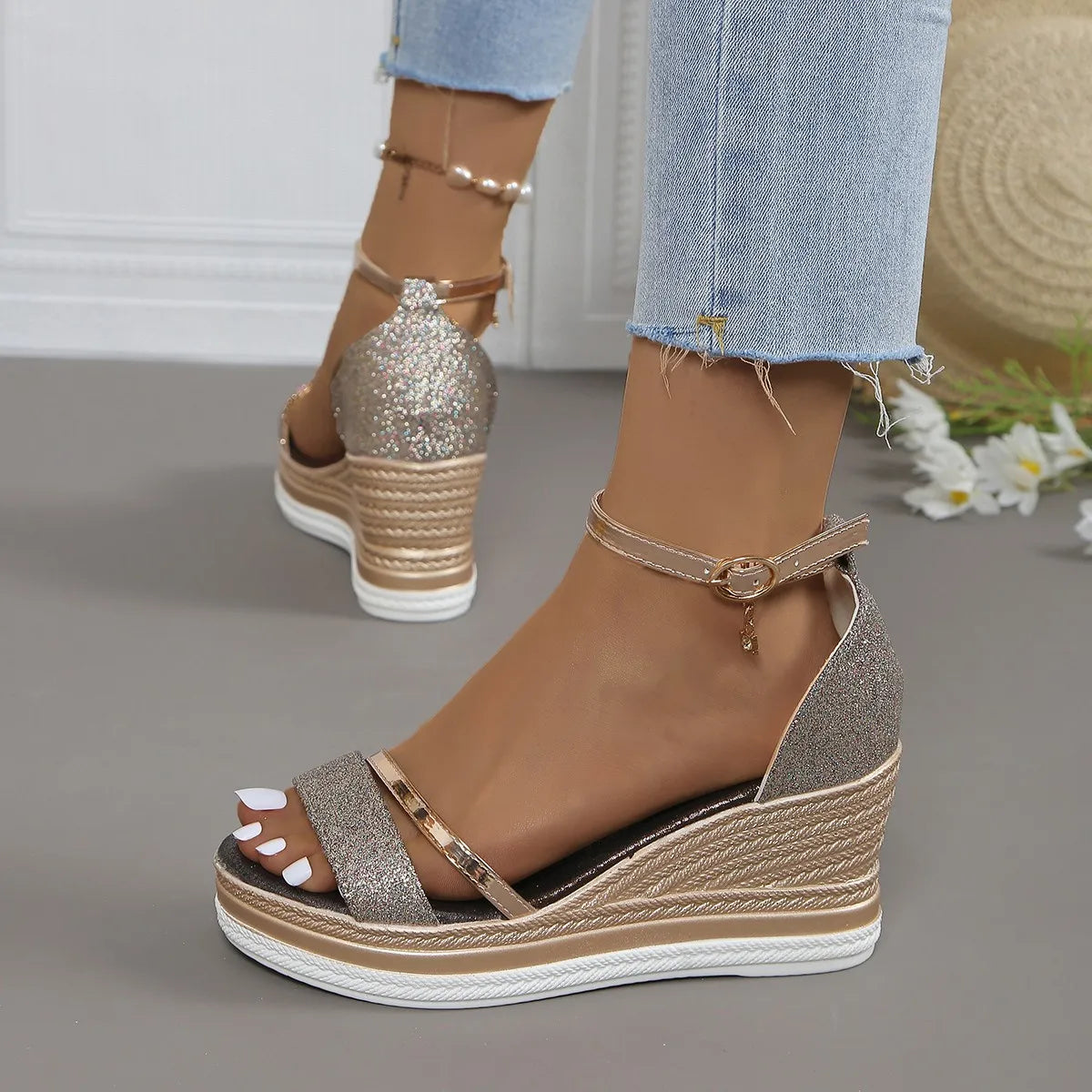 Charis - Comfortable and Stylish Sandals for Women