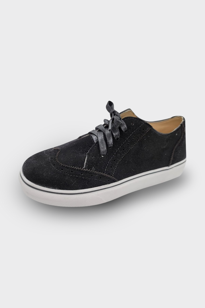 Women’s Chic Everyday Sneakers