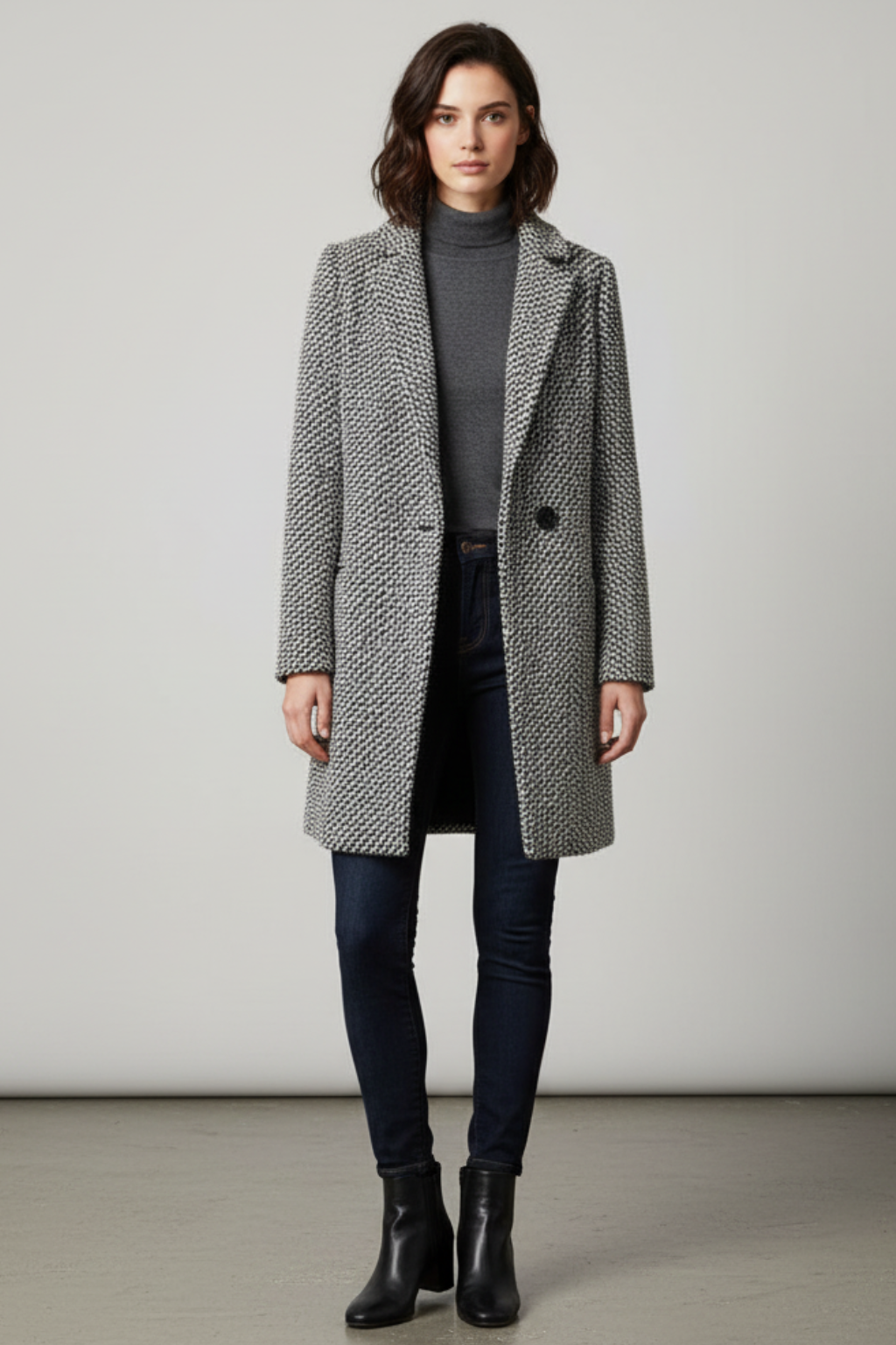 Women’s Sophisticated Grey Winter Coat