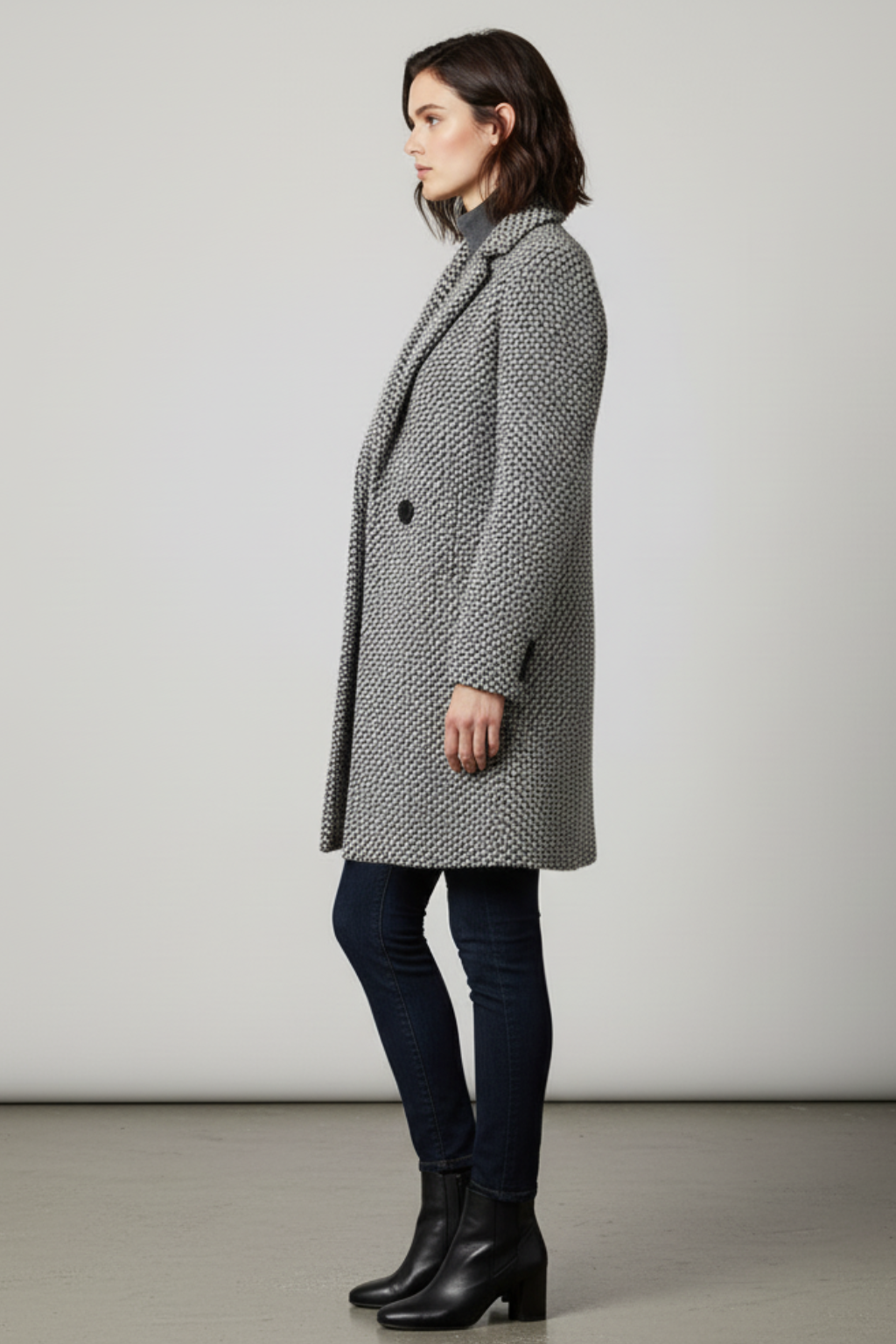 Women’s Sophisticated Grey Winter Coat