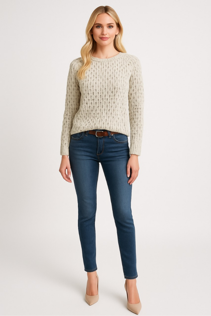Women's Classic Round Neck Sweater