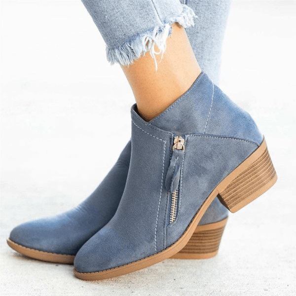 Women’s Ankle Boots – Side-Zip Design with Low Heel and Timeless Silhouette