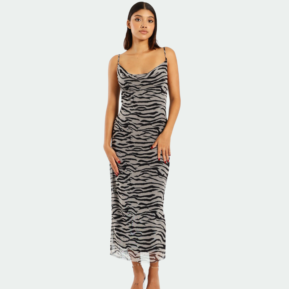 Vanora - Backless Maxi Dress