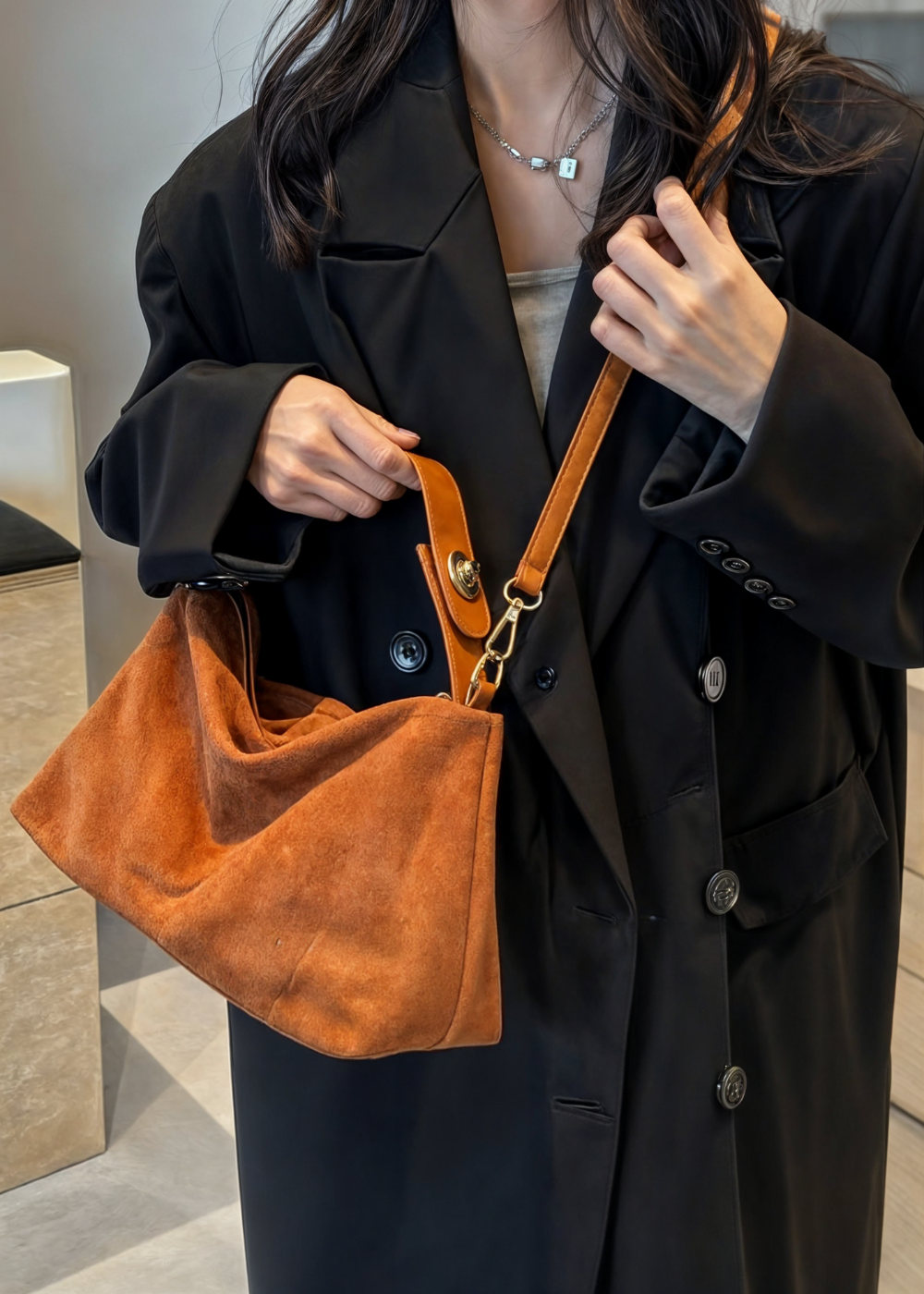 Luna - Faux Suede Bag MM