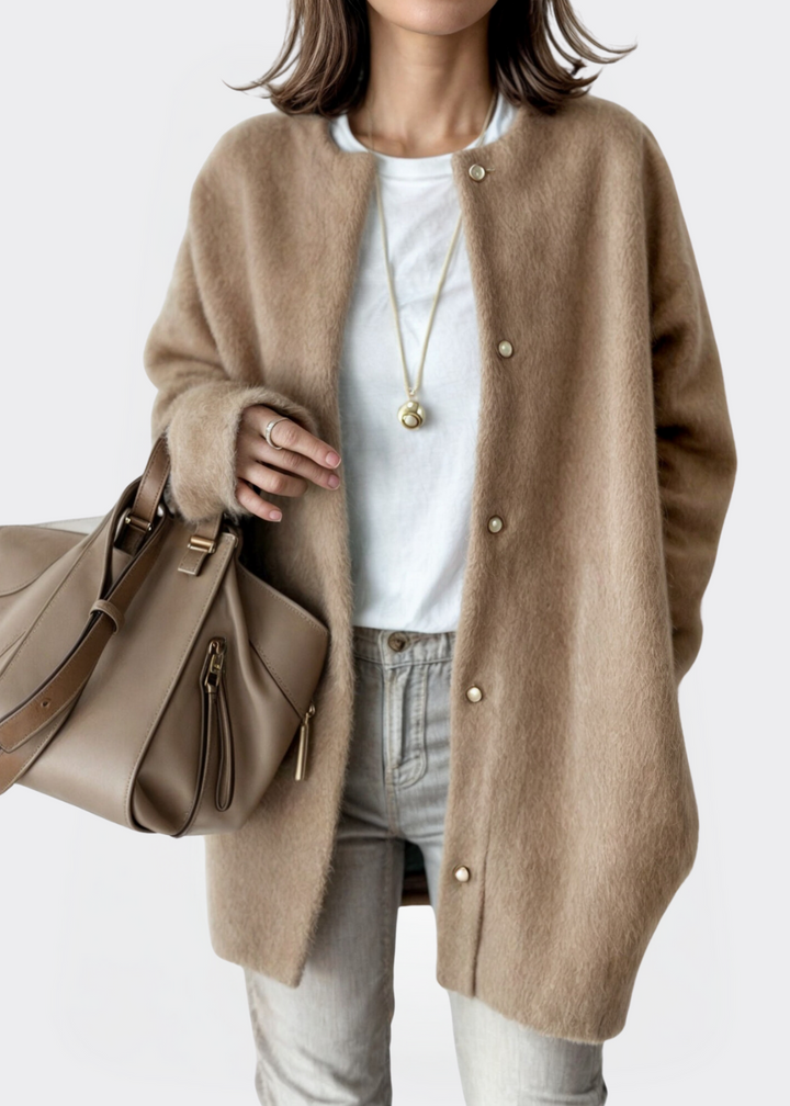 Imogen - Cozy Cardigan