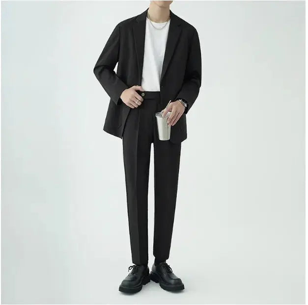 Men’s Modern Minimalist Suit Set – Tailored Fit – Streamlined Design – Formal Two-Piece