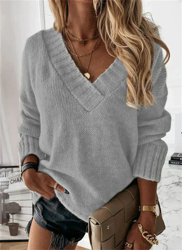 Billie - Soft Knit V-Neck Sweater