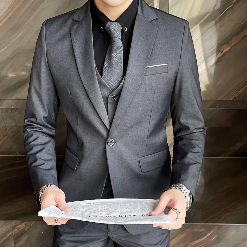 Three-Piece Slim Fit Formal Suit for Men – Business Style