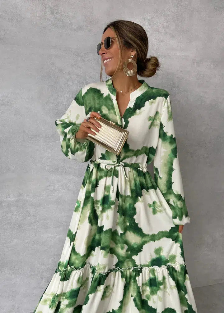 Emerald - Elegant Flowy V-Neck Maxi Dress