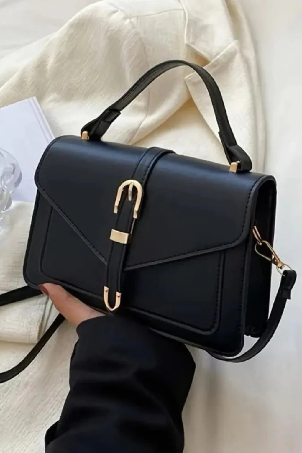 Women's Buckle Closure Crossbody Bag