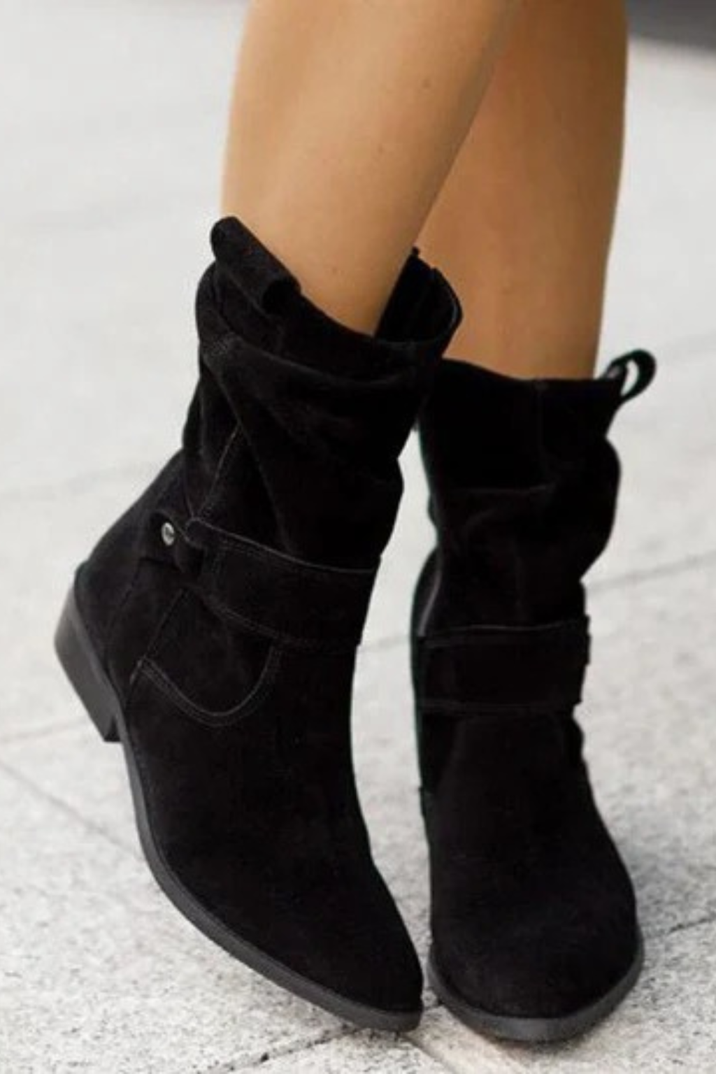 Women's Oval Toe Ankle Boots