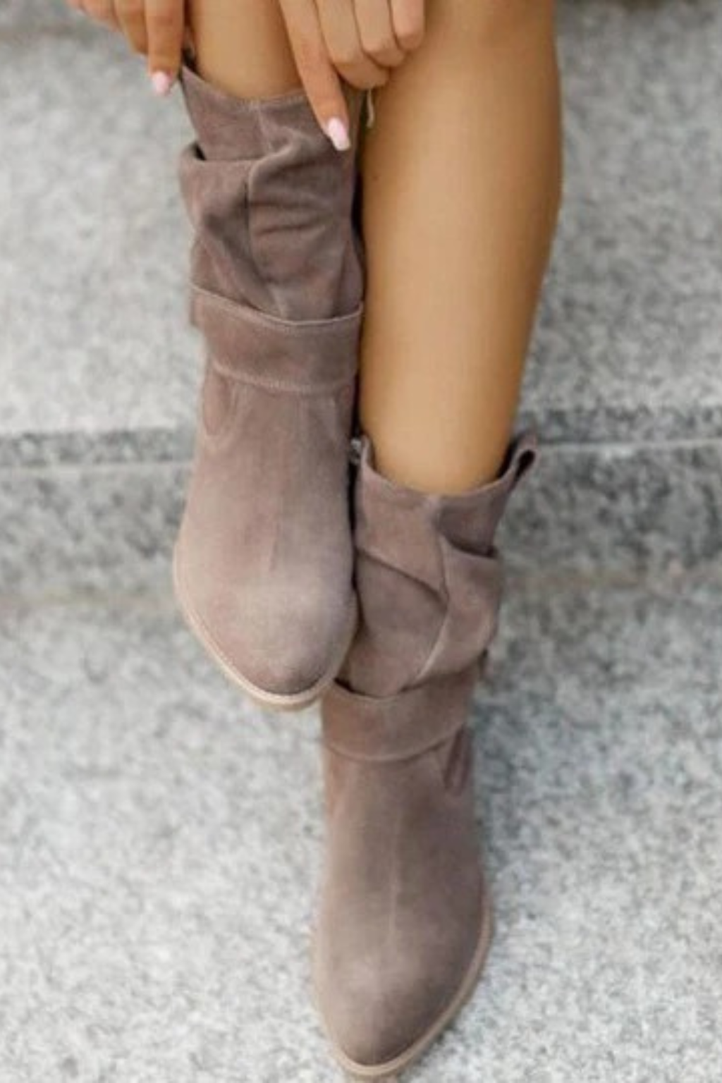 Women's Oval Toe Ankle Boots