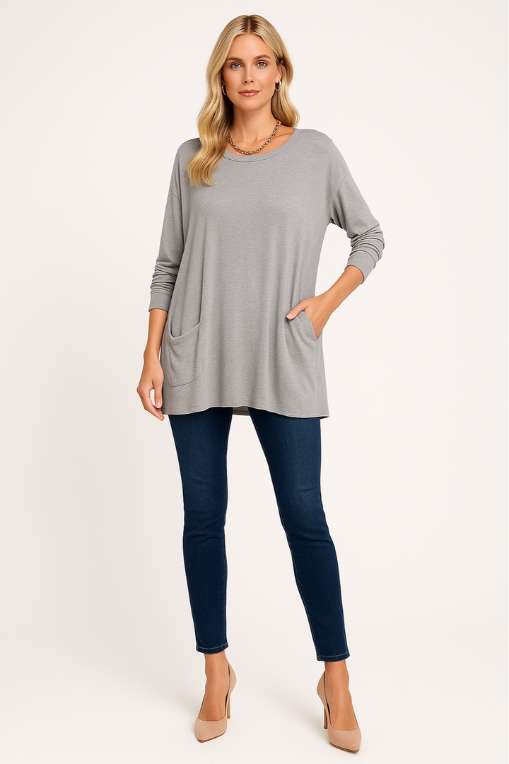 Women's Oversized Classic Round Neck Sweater