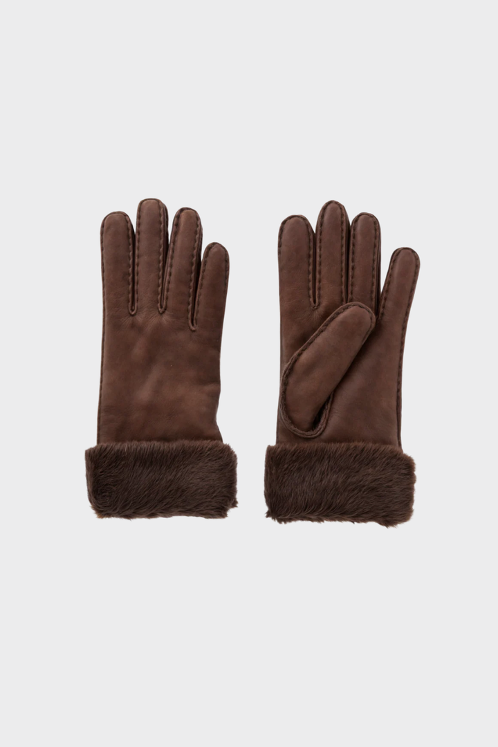 Women’s Sheepskin Gloves for Luxe Warmth