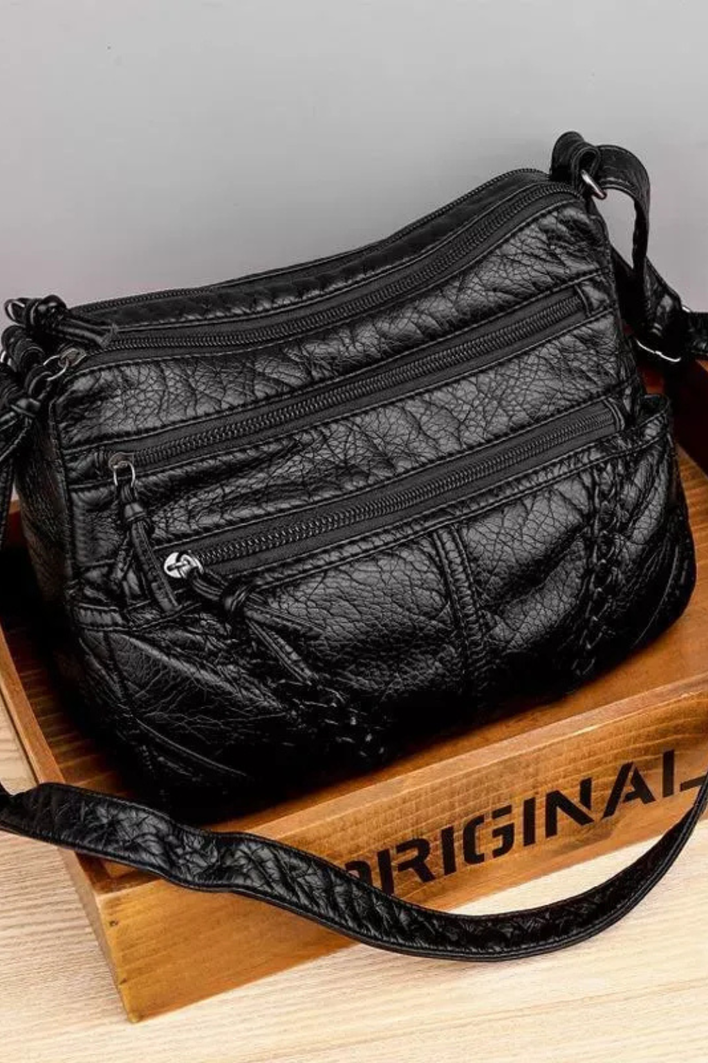 Women's Stylish Leather Crossbody Bag