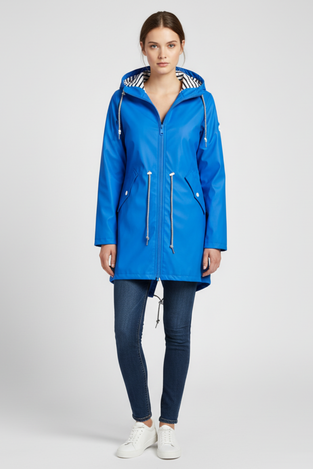 Women’s Classic Hooded Rain Jacket