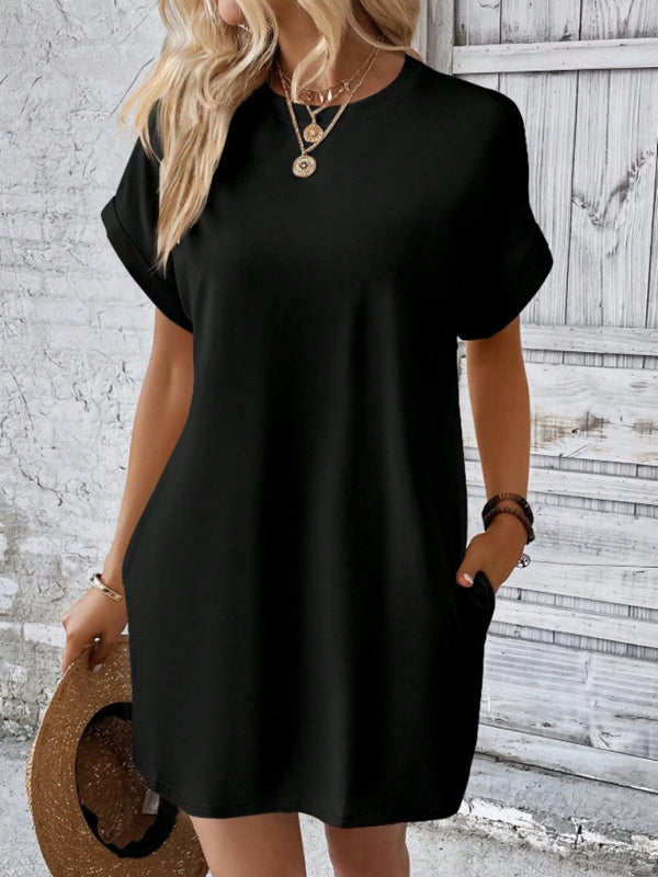Aspen - Loose Fit Pocket Dress with Round Neck and Short Sleeves